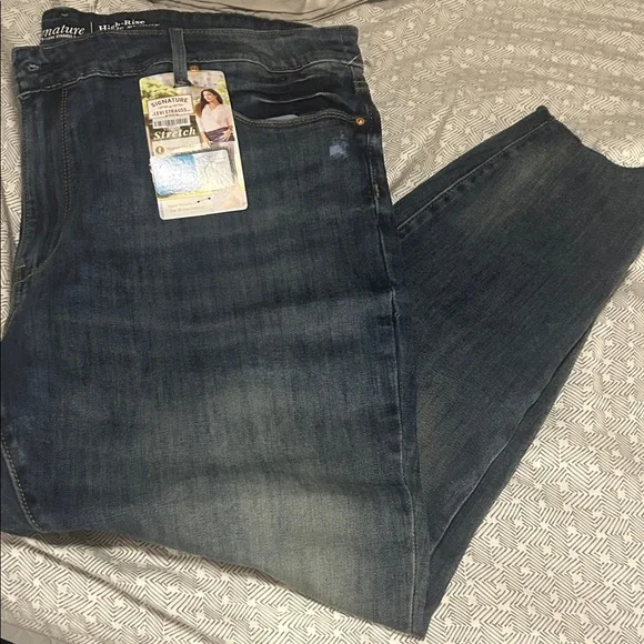 Levi's Signature Stretch Hi Rise Ankle Denim Jeans- 22S NWT - Picture 1 of 6